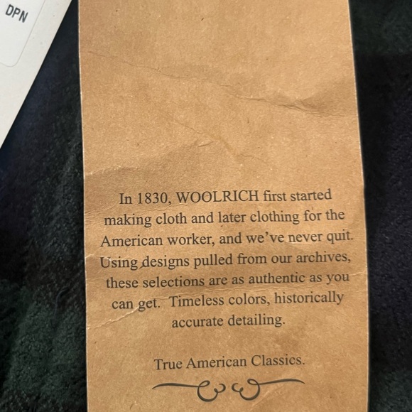 Woolrich Woolen Mills Oxbow Flannel  Plaid Shirt in Amy Navy Size Large NWT - Picture 8 of 13